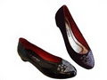 Dahlia Shoe Boutique image 3