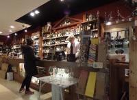 Mitchell & Son Wine Merchants Sandycove image 2